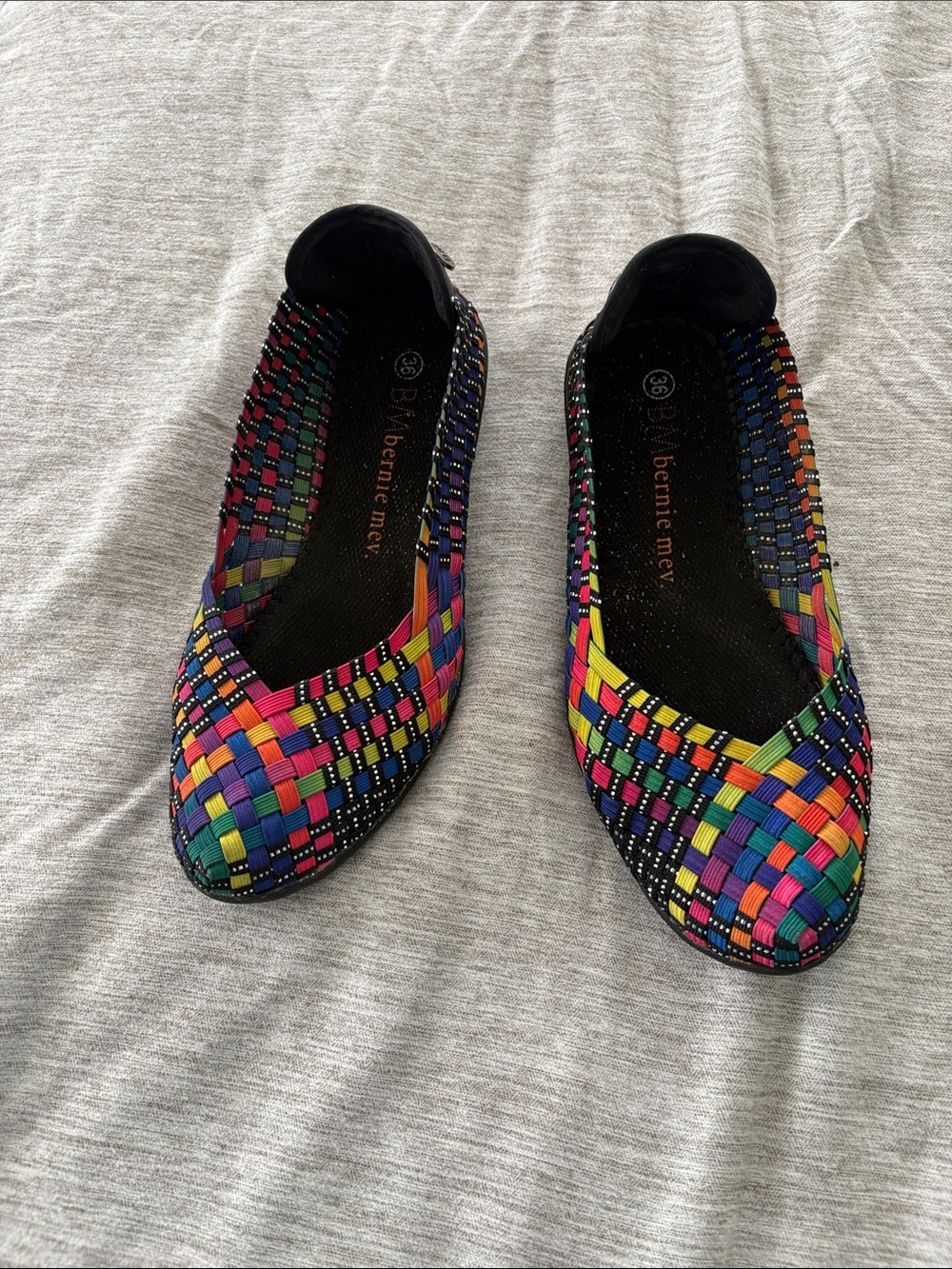 bernie mev. Black Multicolor Woven Ballet Flat